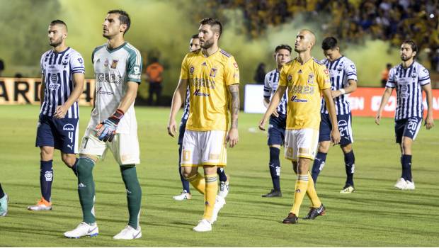 Luego de actos violentos, Tigres y Rayados ofrecen infumable empate sin goles. Noticias en tiempo real