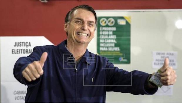 Candidato de ultraderecha obtiene mayoría de votación en elecciones presidenciales de Brasil. Noticias en tiempo real