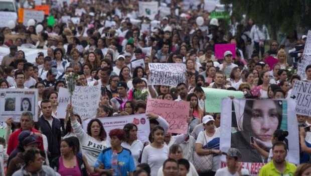 Marchan en Ecatepec contra feminicidios. Noticias en tiempo real