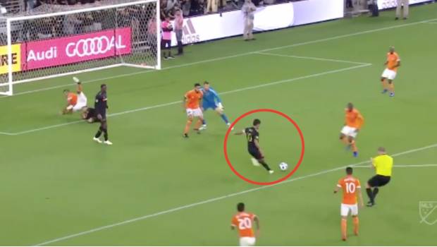 ¡La derecha también tiene magia! Carlos Vela marca golazo en victoria del LAFC (VIDEO). Noticias en tiempo real