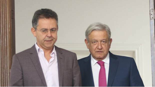 César Yáñez presentó su renuncia pero AMLO no la aceptó, afirma Radio Centro. Noticias en tiempo real
