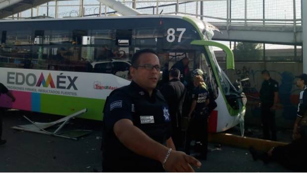 Mexibús cubrirá gastos médicos de lesionados por choque en Línea 1. Noticias en tiempo real