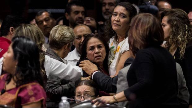 Exigen legisladores esclarecer asesinato de la hija de la diputada Carmen Medel. Noticias en tiempo real