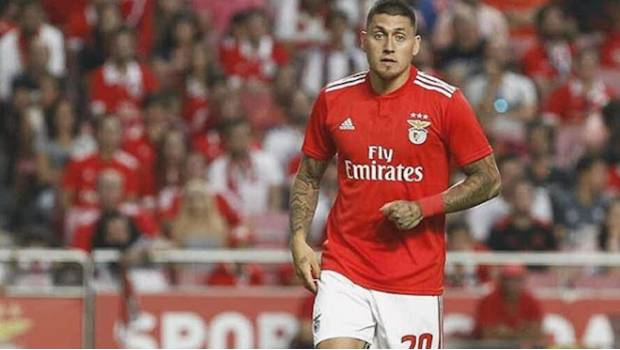 Nicolás Castillo saldría del Benfica en mercado de invierno. Noticias en tiempo real