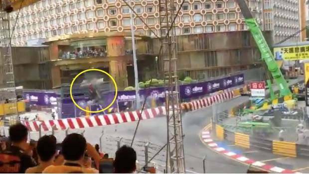 VIDEO: Piloto alemana sobrevive a escalofriante accidente en Gran Premio de Fórmula 3. Noticias en tiempo real