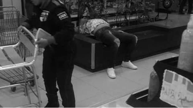 Presunta balacera deja un muerto en centro comercial de Zumpango. Noticias en tiempo real