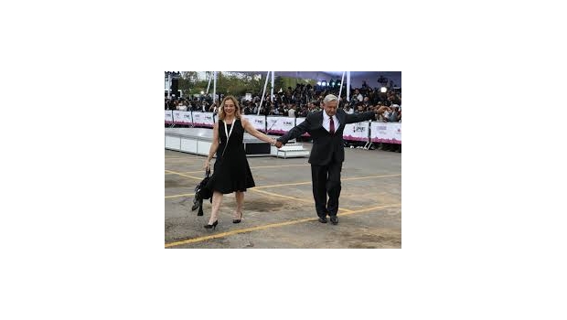 Peña Nieto y Angélica son hoy un tango; AMLO, con Beatriz, debe analizarlo para no caer en lo mismo. Noticias en tiempo real
