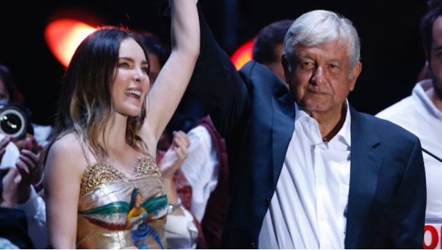 Triunfando como siempre: Beatriz Gutiérrez recibe felicitación especial por nuevo encargo. Noticias en tiempo real