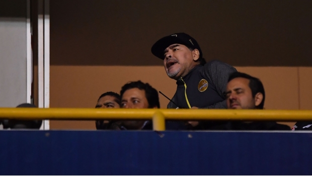 VIDEO: Maradona casi se agarra a golpes tras perder la final del Ascenso MX. Noticias en tiempo real