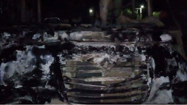 Hallan 2 cuerpos calcinados dentro de camión incendiado en Ecatepec. Noticias en tiempo real