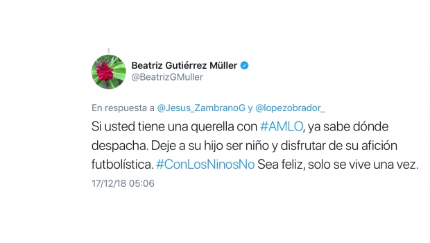 #ConLosNiñosNo , sobre el texto de @maloguzmanvero y cómo @BeatrizGMuller exhibe a ese pobre diablo, cobarde y acomplejado. Noticias en tiempo real