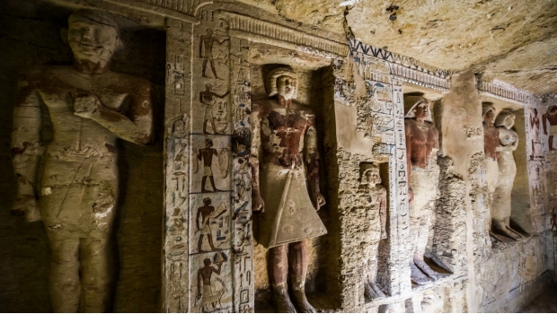 Hallan en Egipto tumba con 4 mil 400 años de antigüedad; pertenece a un importante sacerdote. Noticias en tiempo real