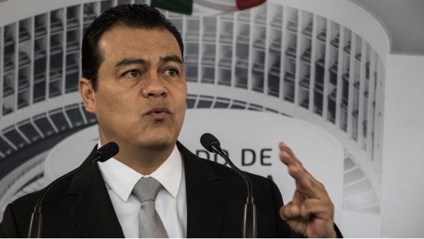 Senado otorga licencia a Juan Zepeda por cuestiones de salud. Noticias en tiempo real
