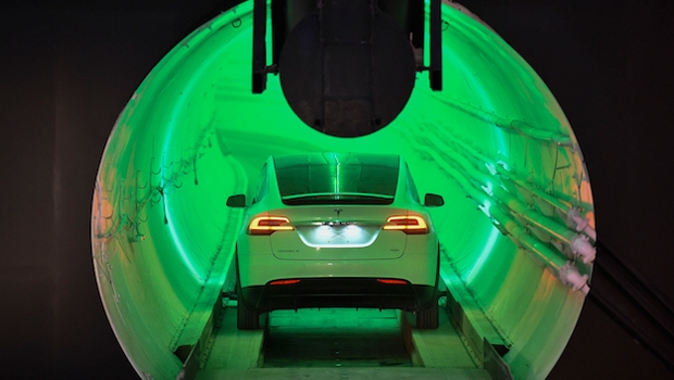 ¿Odias el tráfico? Elon Musk presentó su primer túnel subterráneo. Noticias en tiempo real