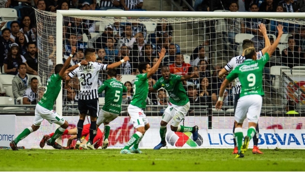 Con rugido de último minuto, León rescata empate ante Rayados. Noticias en tiempo real