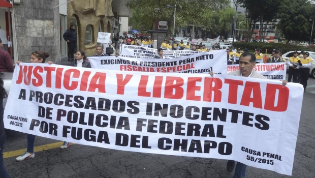 Exigen en Palacio Nacional liberación de policías ligados a fuga de ‘El Chapo’. Noticias en tiempo real