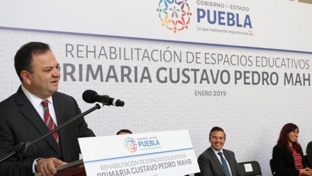 Bajan a Rodríguez Almeida de terna para gobernador interino de Puebla. Noticias en tiempo real