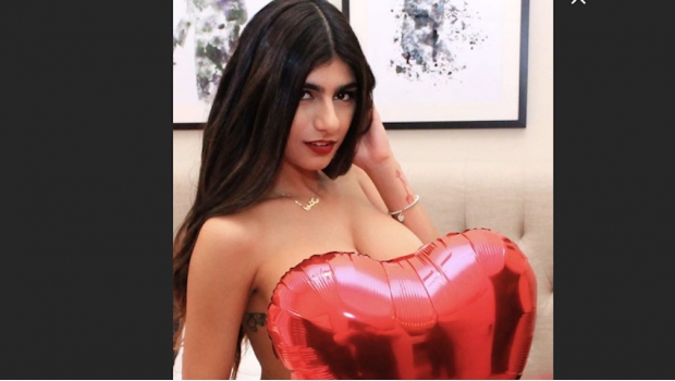 Mia Khalifa celebra porno San Valentín con ardiente regalo para sus fans. Noticias en tiempo real