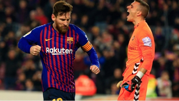El Barça derrota al Valladolid con polémico penal convertido por Messi. Noticias en tiempo real