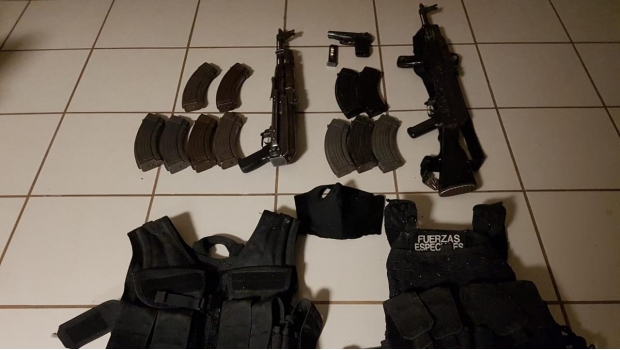 Sujetos armados atacan a policías y militares en Angostura. Noticias en tiempo real