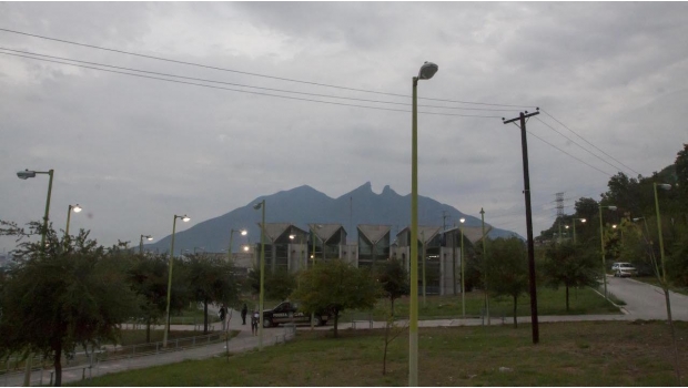 Golpean y detienen al reportero José Manuel Zapata en Monterrey. Noticias en tiempo real