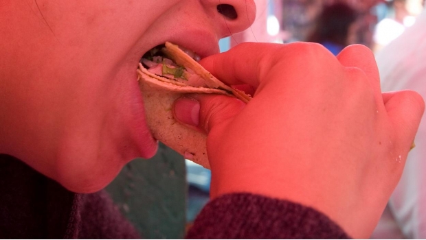 Comer tacos de carnitas es festejar la caída de Tenochtitlán: Jesusa Rodríguez (VIDEO). Noticias en tiempo real