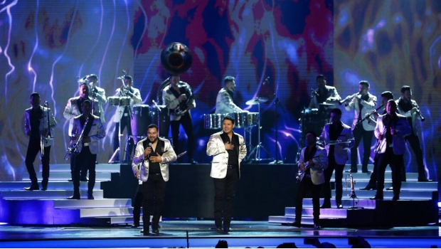 Estos cantantes brillaron por su ausencia en los Latin Billboard. Noticias en tiempo real