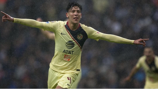 Se caen las negociaciones entre Ajax y América por Edson Álvarez. Noticias en tiempo real