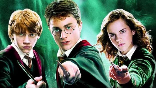 JK Rowling confirma lanzamiento de cuatro nuevos libros de Harry Potter. Noticias en tiempo real