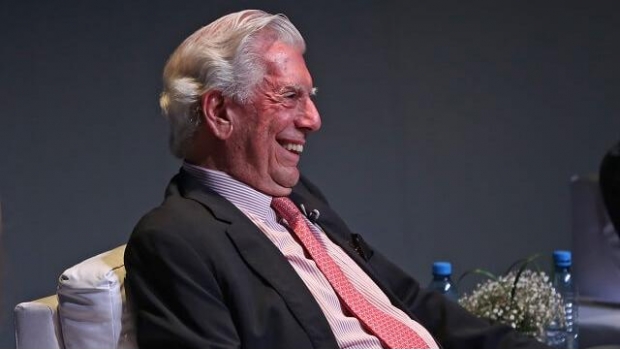 AMLO es un caudillo latinoamericano populista, dice Vargas Llosa. Noticias en tiempo real