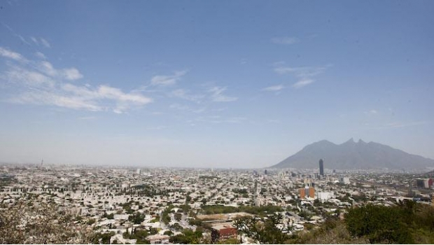 Nube con arena del Desierto del Sahara se dirige a Monterrey. Noticias en tiempo real
