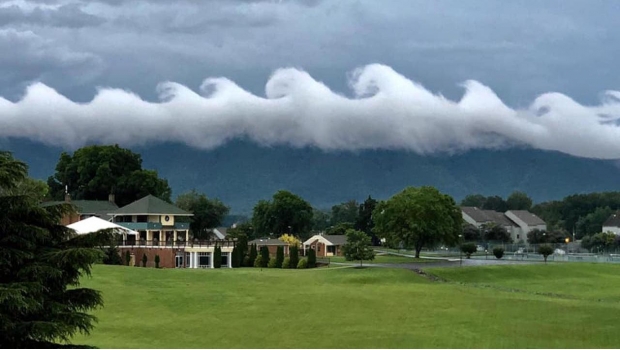 Captan extrañas nubes en forma de olas en Virginia. Noticias en tiempo real