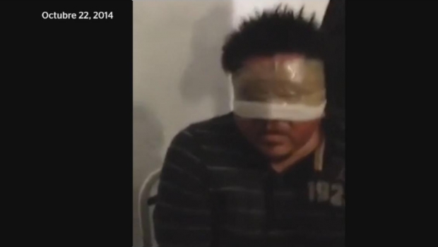 Renuncia mando involucrado en tortura de detenido por Ayotzinapa. Noticias en tiempo real