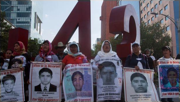 VIDEO de tortura por Caso Ayotzinapa desmiente "verdad histórica": padres de los 43. Noticias en tiempo real