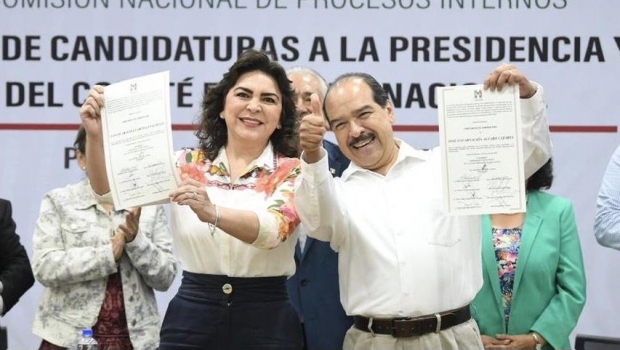 Entregan constancia de registro a Ivonne Ortega por candidatura a la presidencia del PRI. Noticias en tiempo real