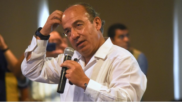 No hay mano negra, solo una “mano morena” que está quitando derechos: Felipe Calderón. Noticias en tiempo real