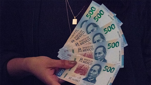 La mexicana UNIFIN anuncia colocación exitosa de un bono internacional por 200 mdd